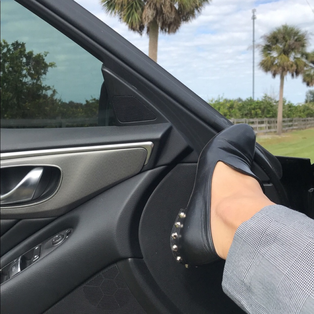 Balenciaga flats///so stylish